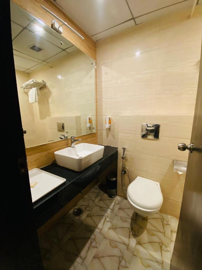 Hotel Ss Grandeur Lucknow Exterior foto